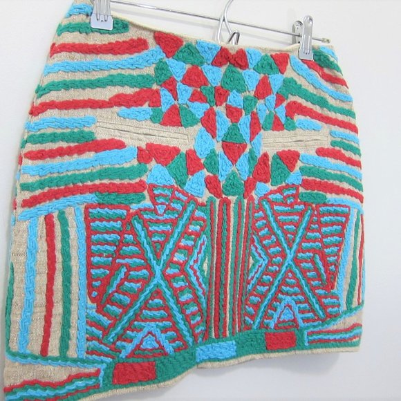 GRYPHON embroidered mini skirt NWT - Picture 2 of 5